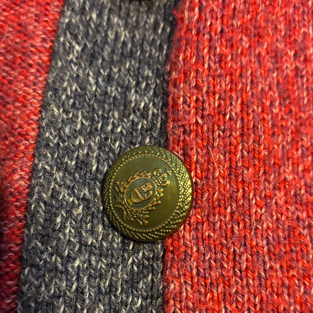 Forever 21 Women’s Red and Gray Cardigan - Picture 3 of 8